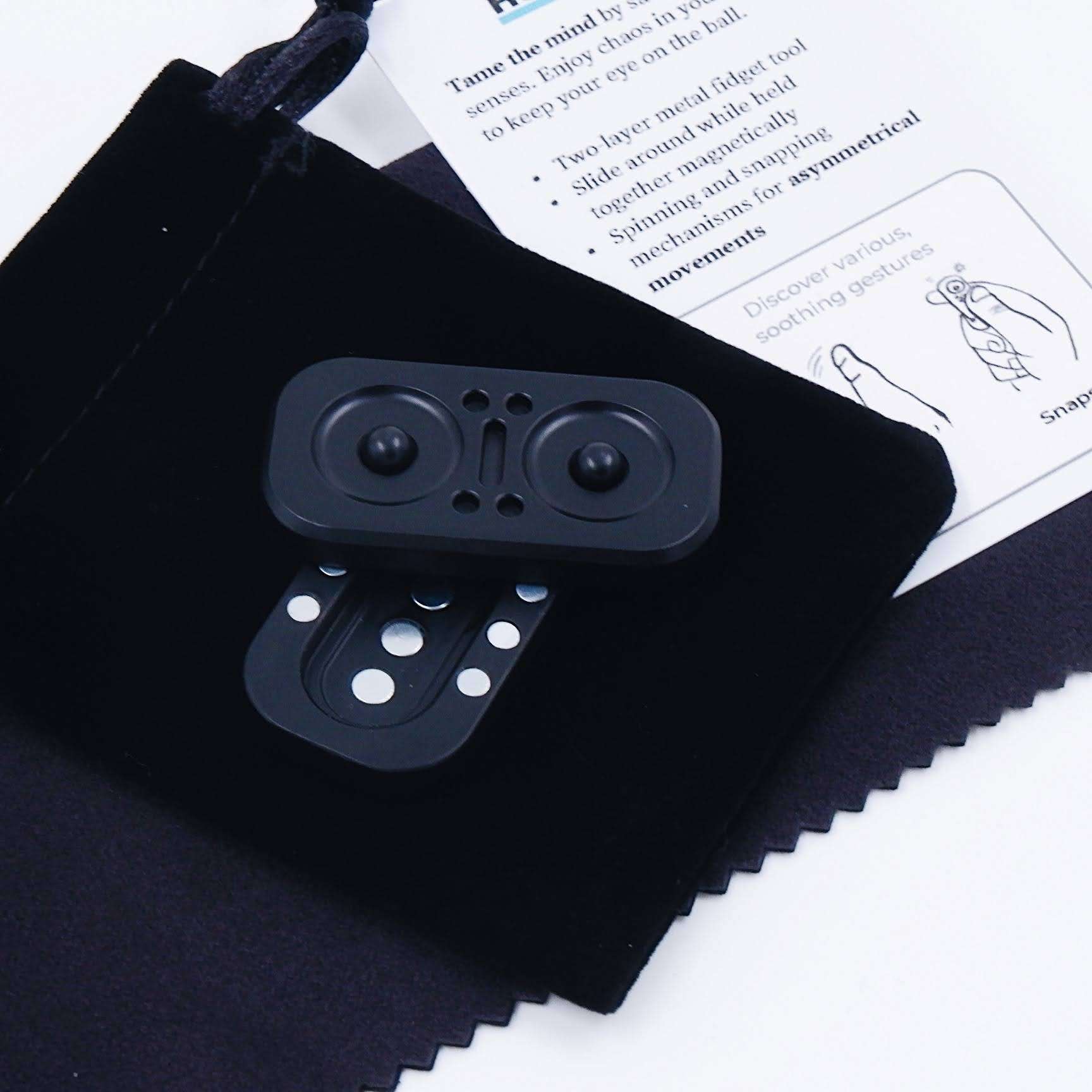 HootChaos in black WorkGadgets.PH HootChaos in black WorkGadgets.PH