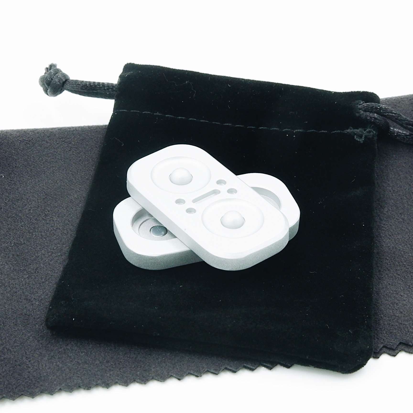 HootChaos on polishing cloth and carrying case HootChaos on polishing cloth and carrying case