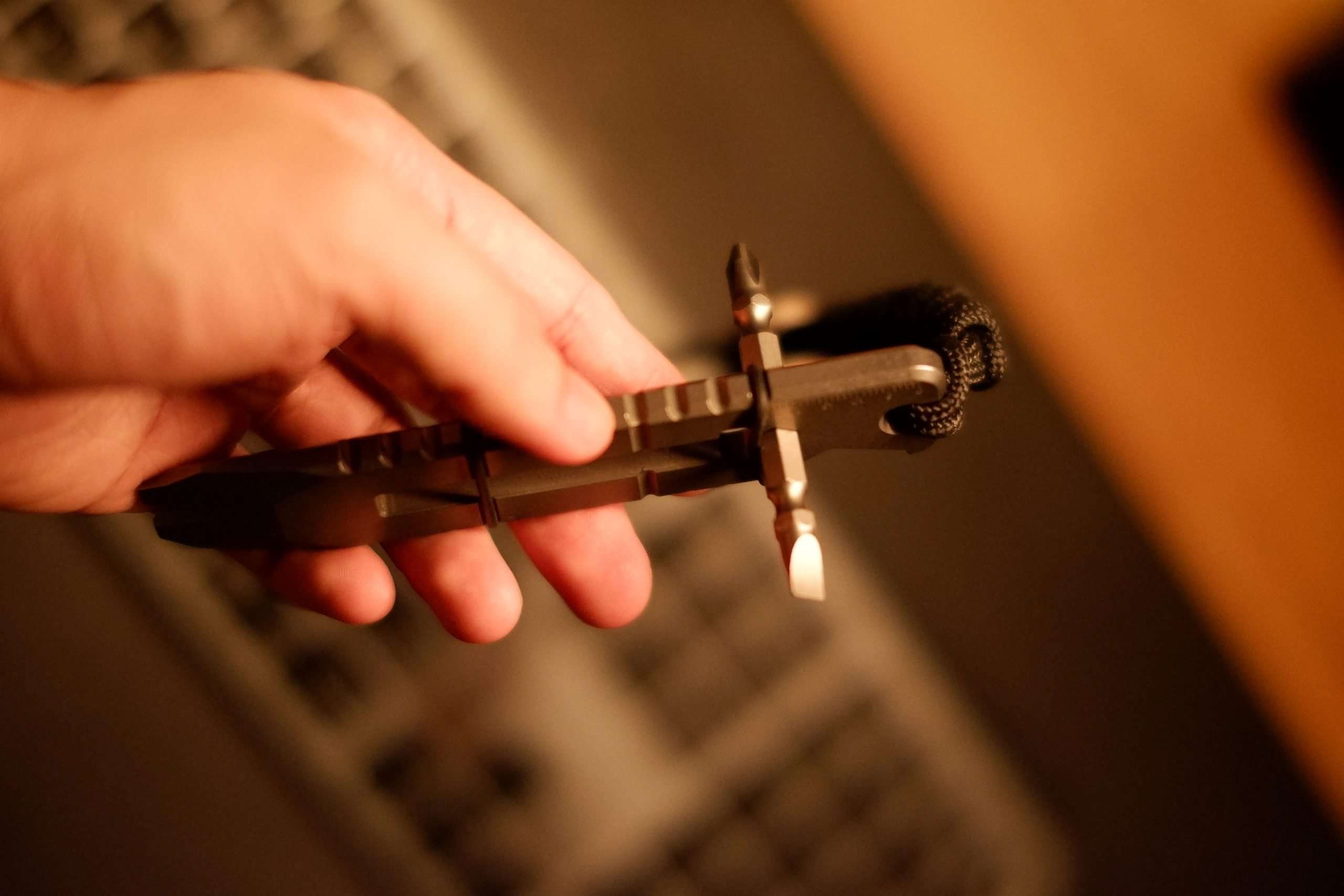 TitanClaw screwdriver